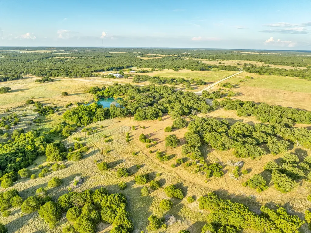 1030 Mustang Ridge Perrin TX 76486