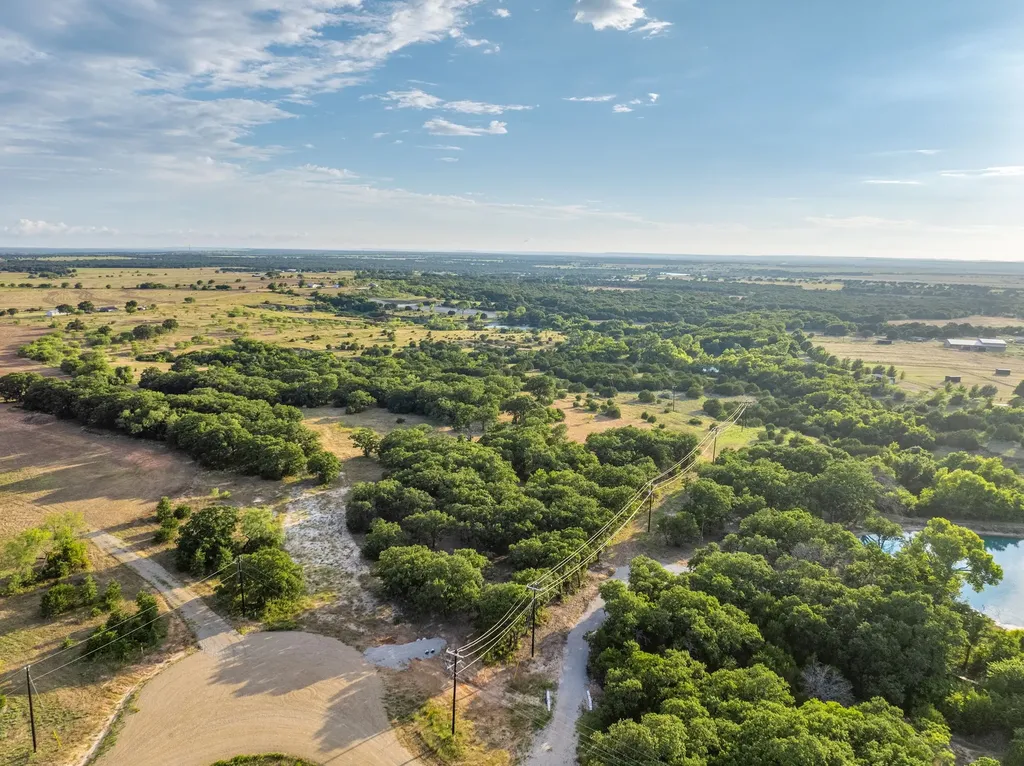 1030 Mustang Ridge Perrin TX 76486