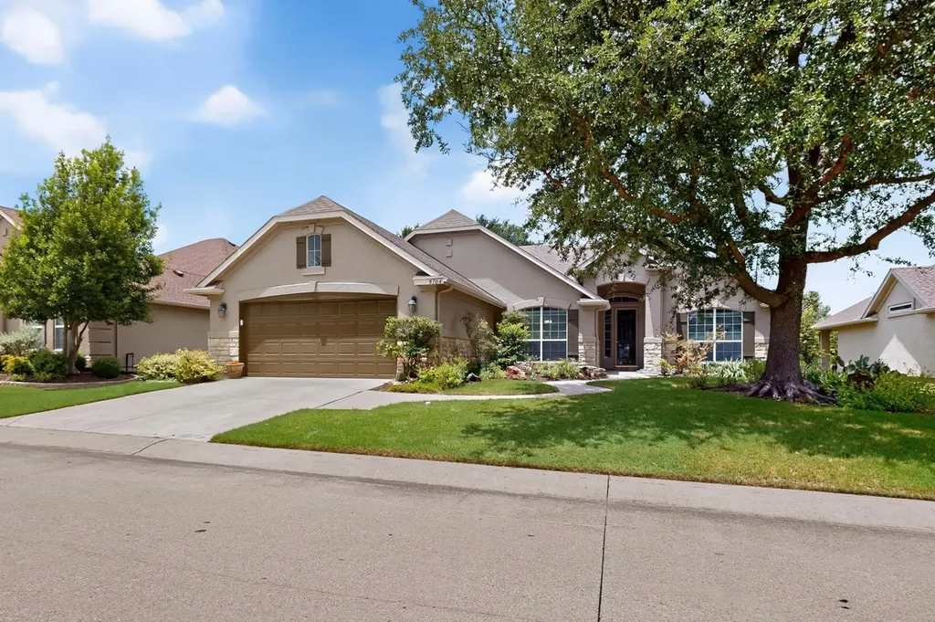 9704 Grandview Drive Denton TX 76207