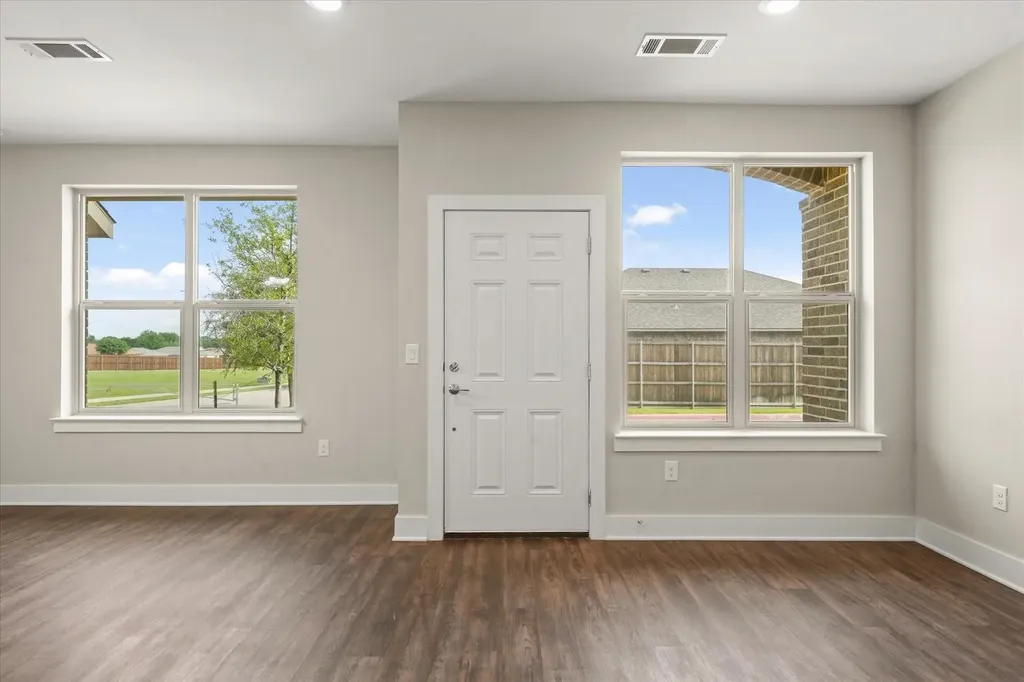 3409 Aaron Place Denton TX 76226