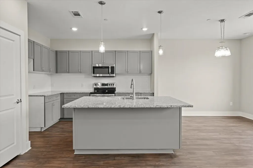 3409 Aaron Place Denton TX 76226