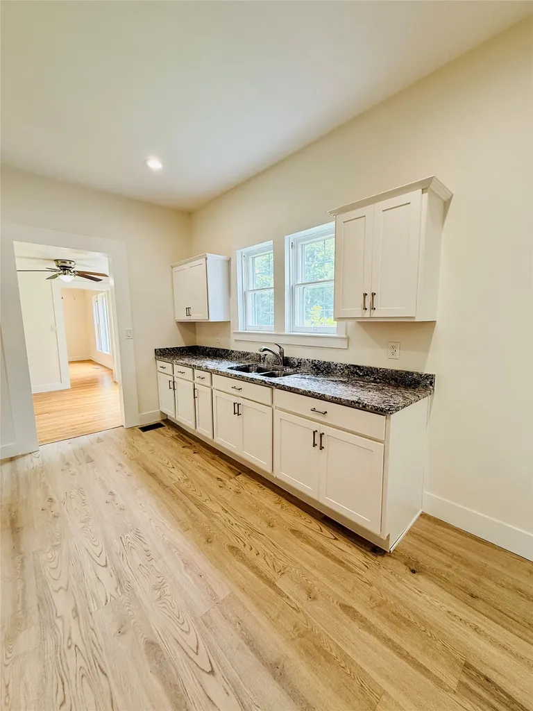 2025 Walworth Street Greenville TX 75401