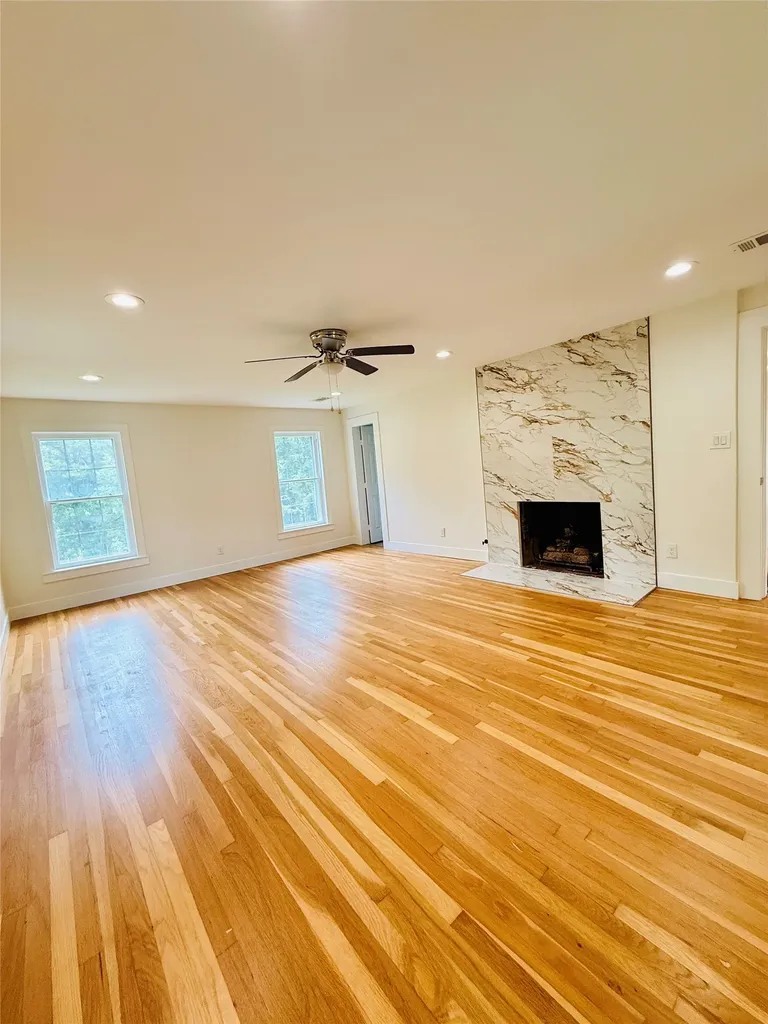 2025 Walworth Street Greenville TX 75401