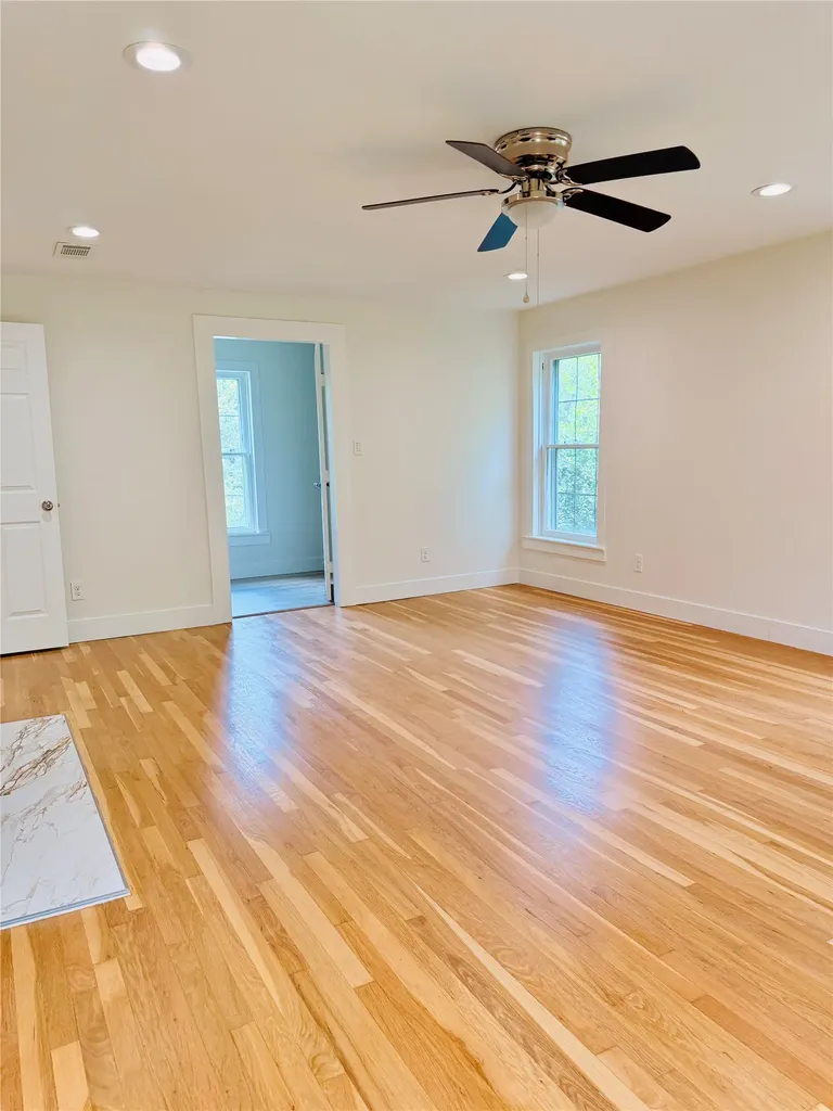 2025 Walworth Street Greenville TX 75401
