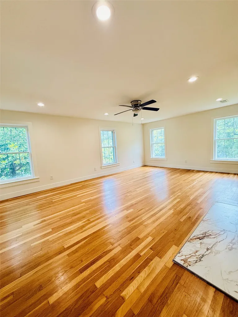 2025 Walworth Street Greenville TX 75401