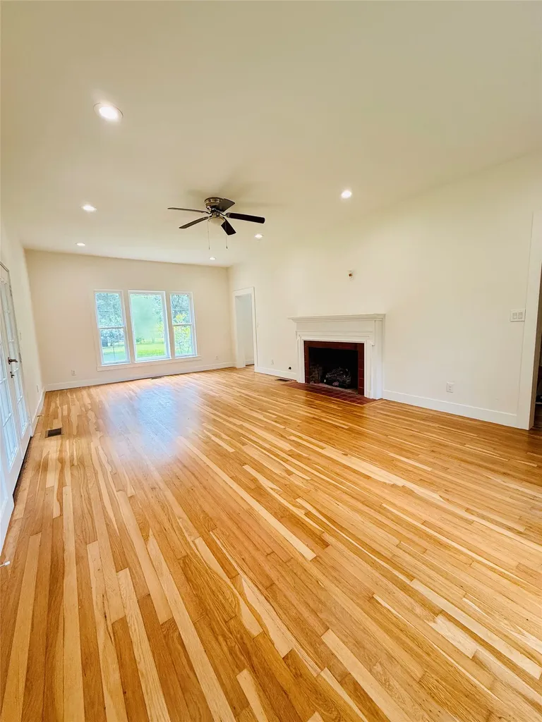 2025 Walworth Street Greenville TX 75401