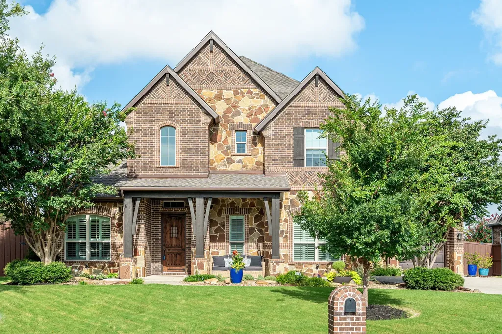 701 Beaver Creek Drive Murphy TX 75094