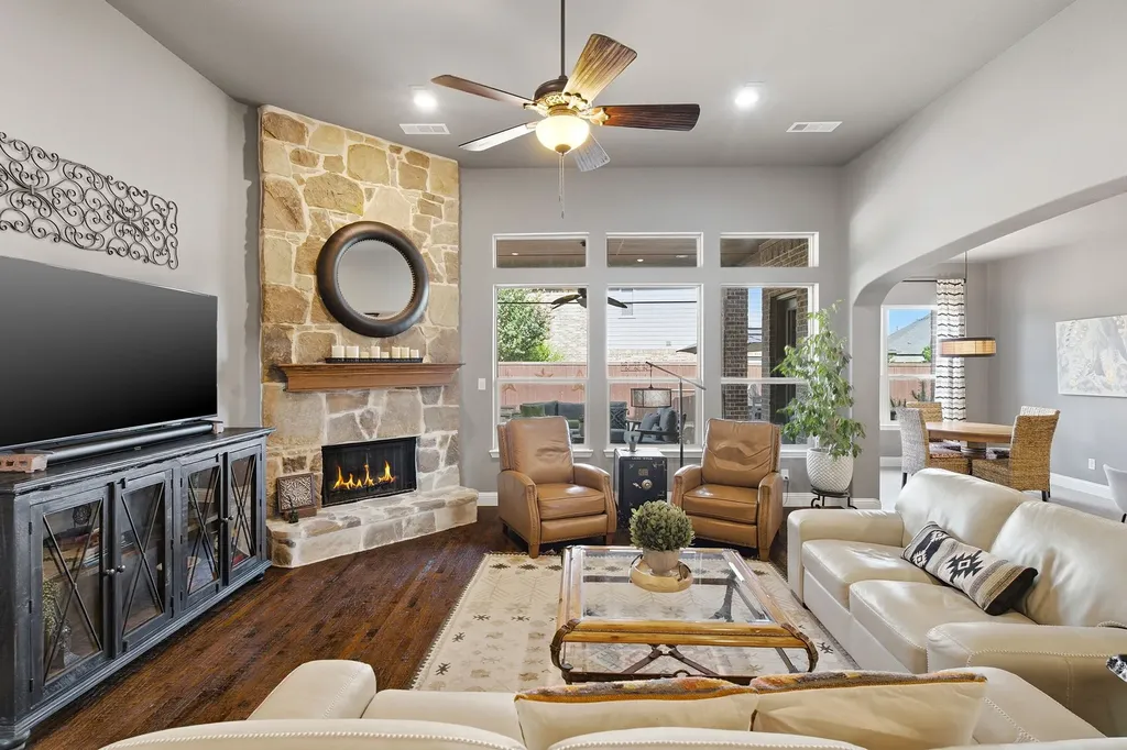 701 Beaver Creek Drive Murphy TX 75094