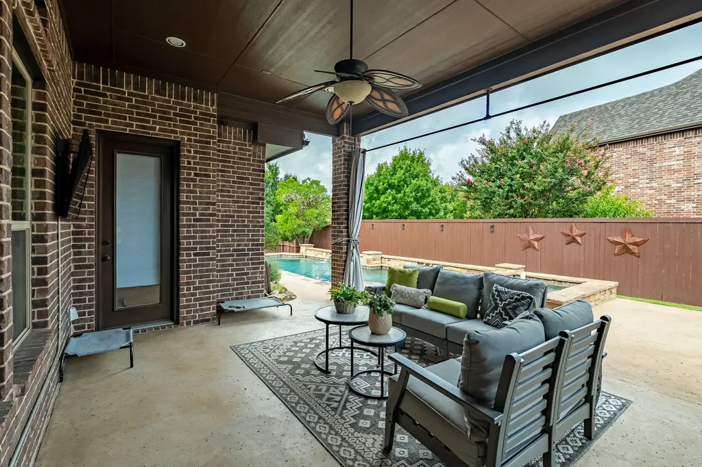 701 Beaver Creek Drive Murphy TX 75094