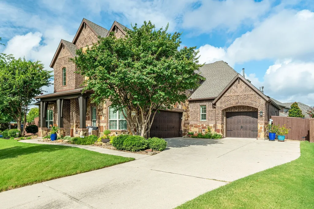 701 Beaver Creek Drive Murphy TX 75094