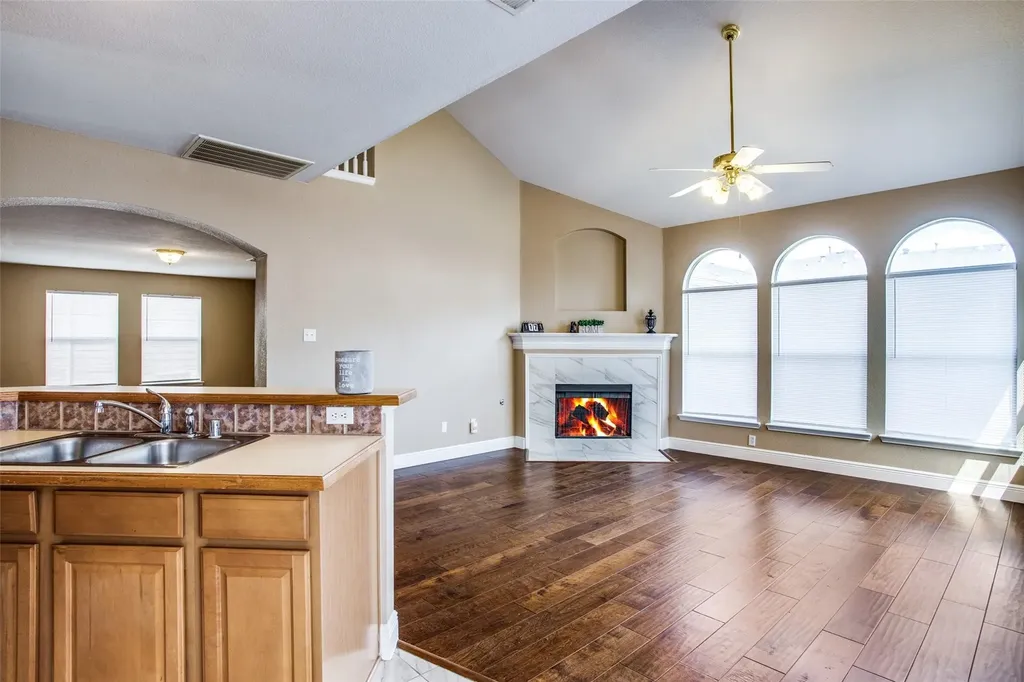 1402 Sunshine Drive Allen TX 75002