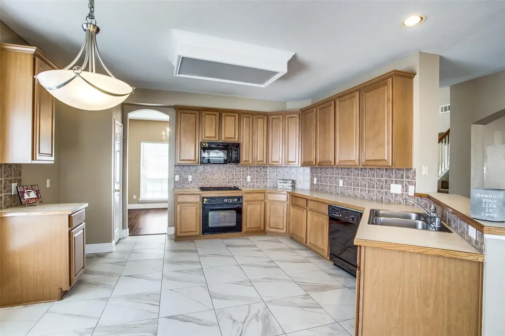 1402 Sunshine Drive Allen TX 75002