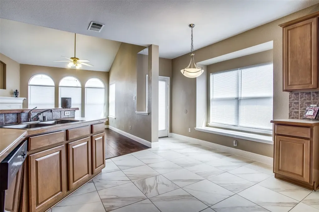 1402 Sunshine Drive Allen TX 75002