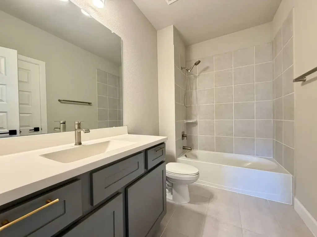 2912 Deerhurst Drive Highland Village TX 75077