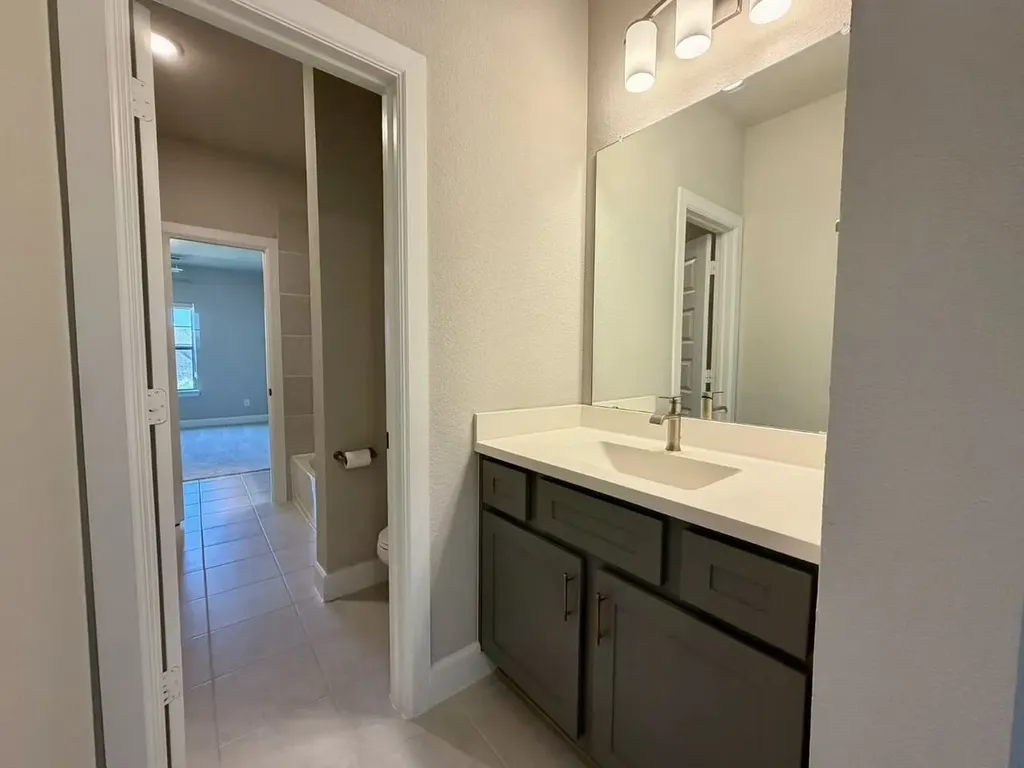 2912 Deerhurst Drive Highland Village TX 75077