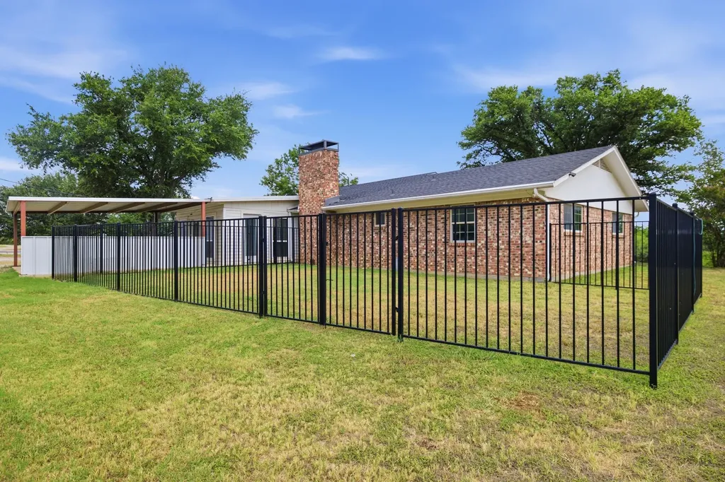 505 Fm 157 Maypearl TX 76064