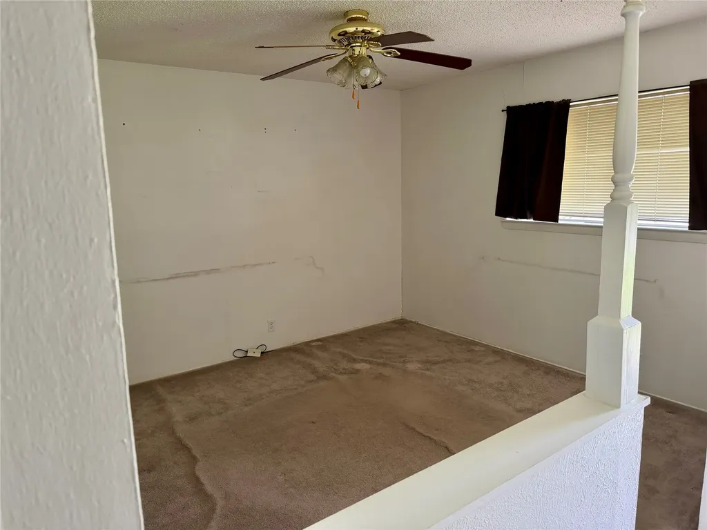 2411 Woodlawn Drive Ennis TX 75119