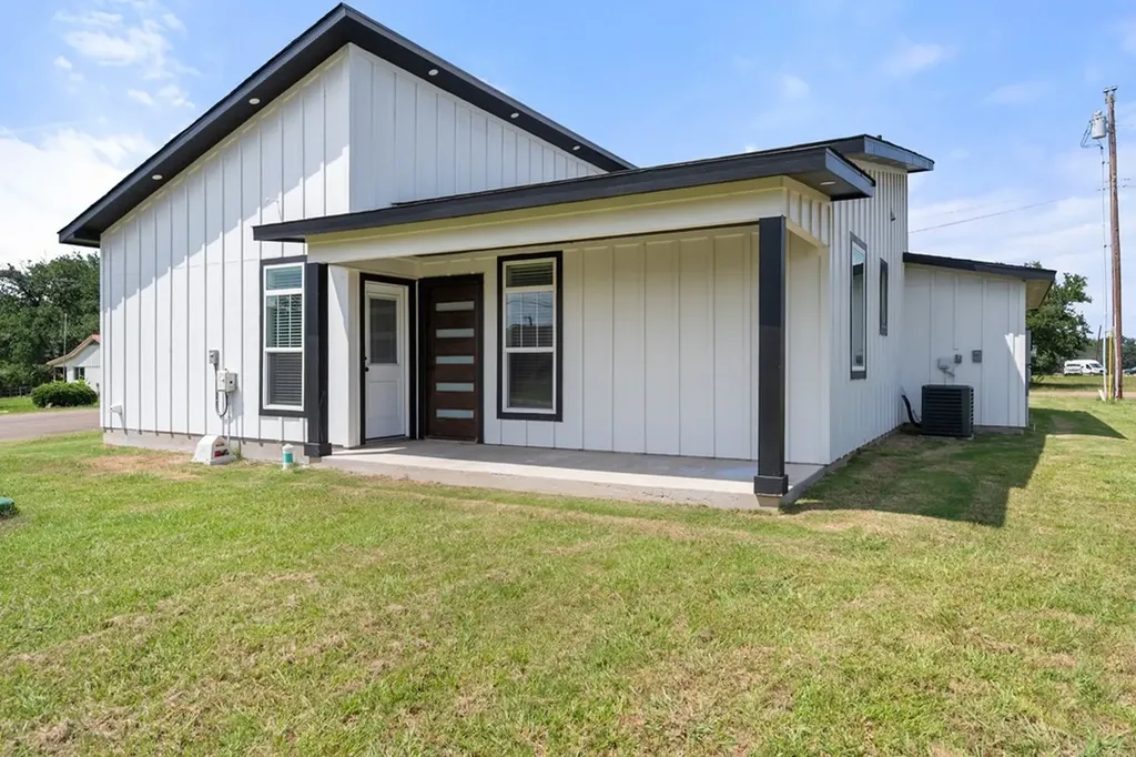 363 Cross Tie Ranch Road Trinidad TX 75163