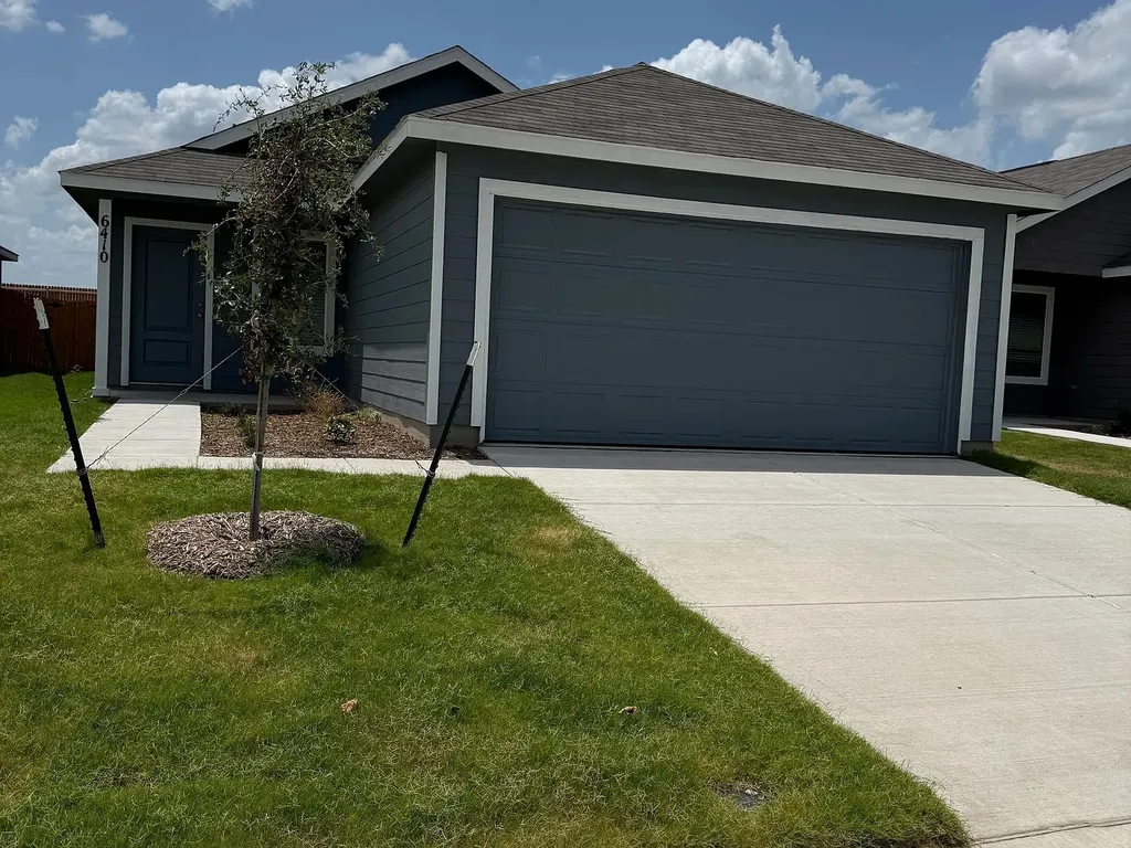 6410 Glade Street Princeton TX 75407