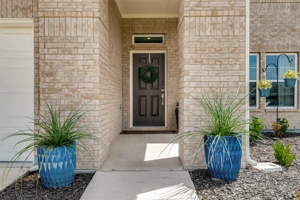 660 Cari Lane Forney TX 75126