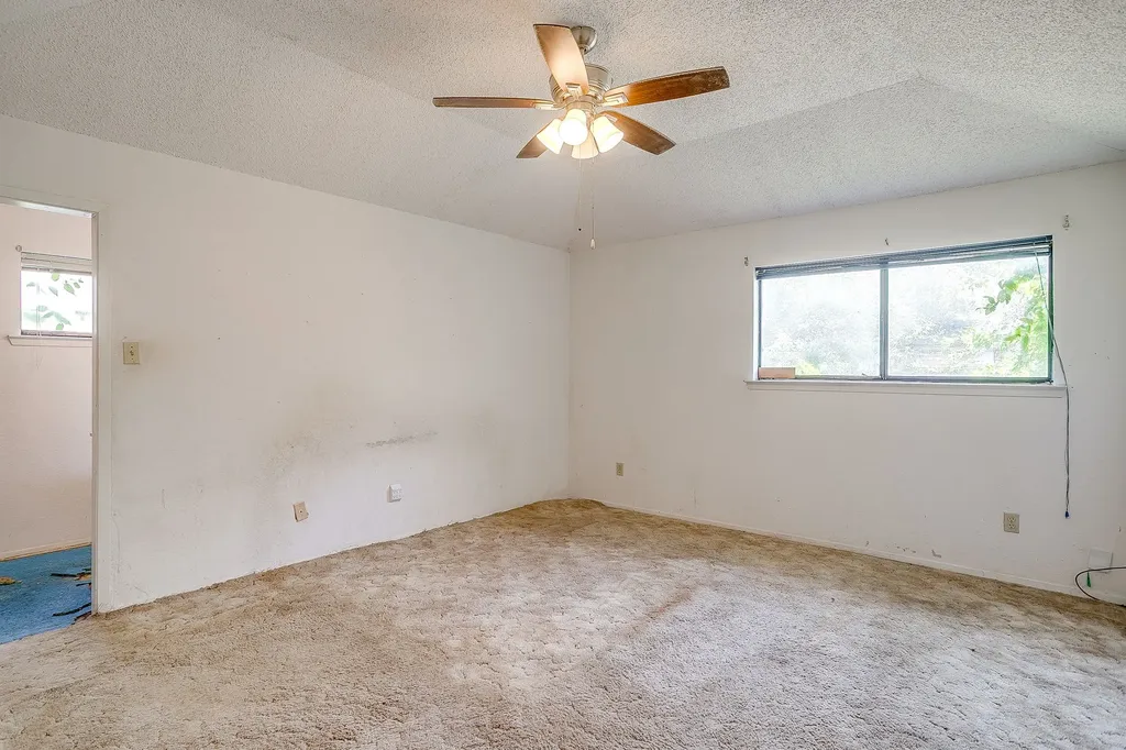 5745 Springtide Drive Fort Worth TX 76135
