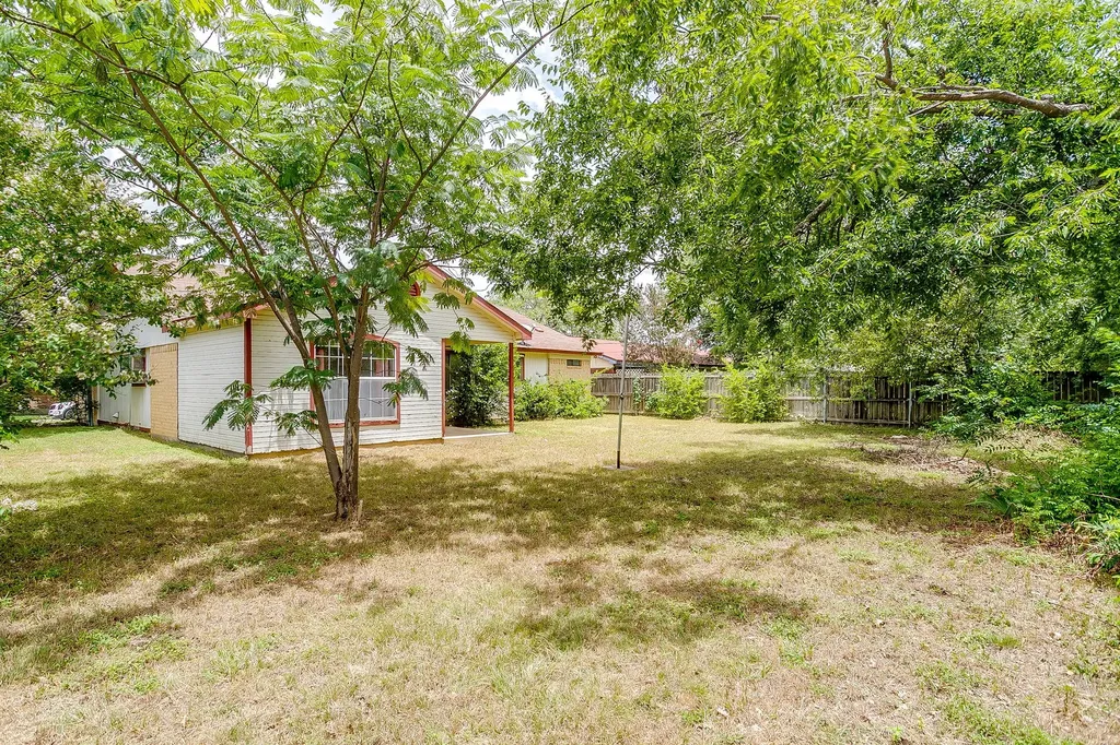 5745 Springtide Drive Fort Worth TX 76135