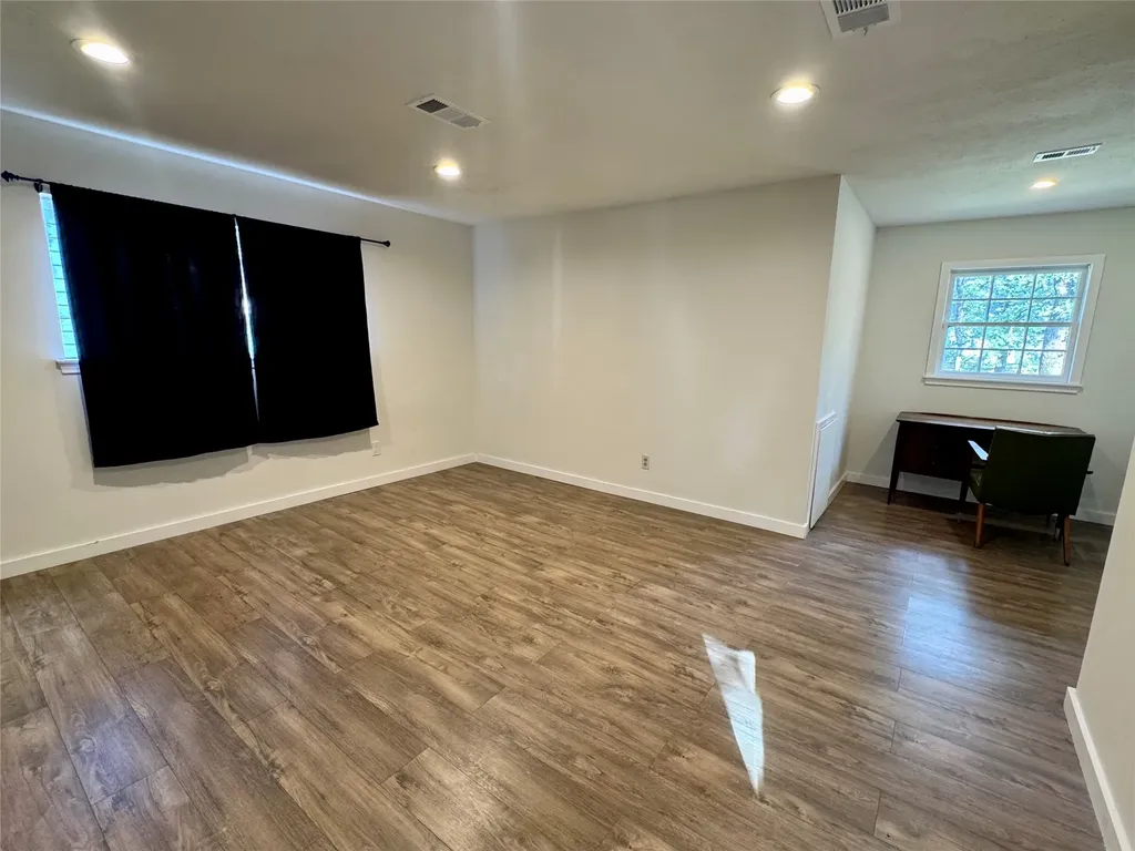 211 Mill Creek Drive Arlington TX 76010