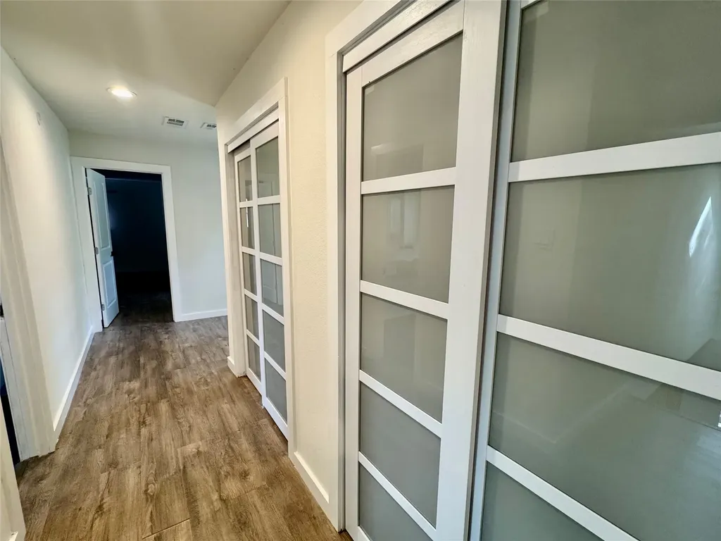 211 Mill Creek Drive Arlington TX 76010