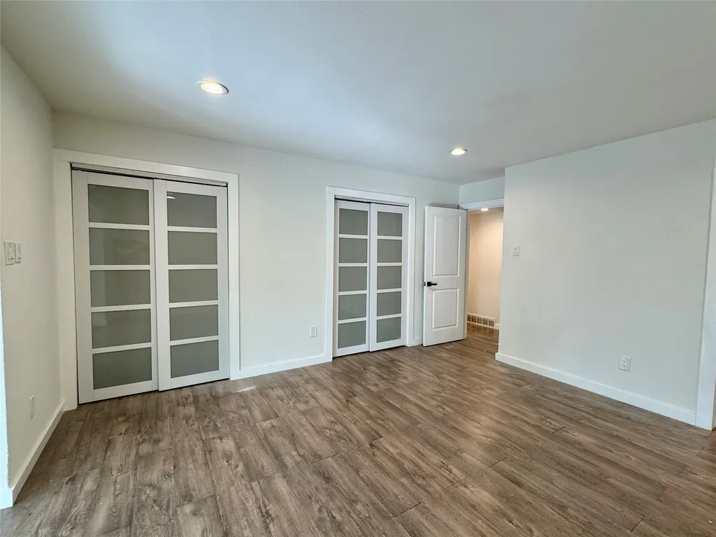 211 Mill Creek Drive Arlington TX 76010