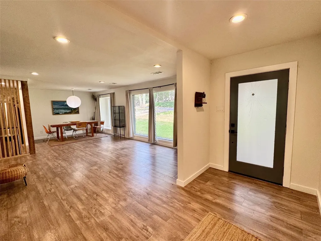 211 Mill Creek Drive Arlington TX 76010