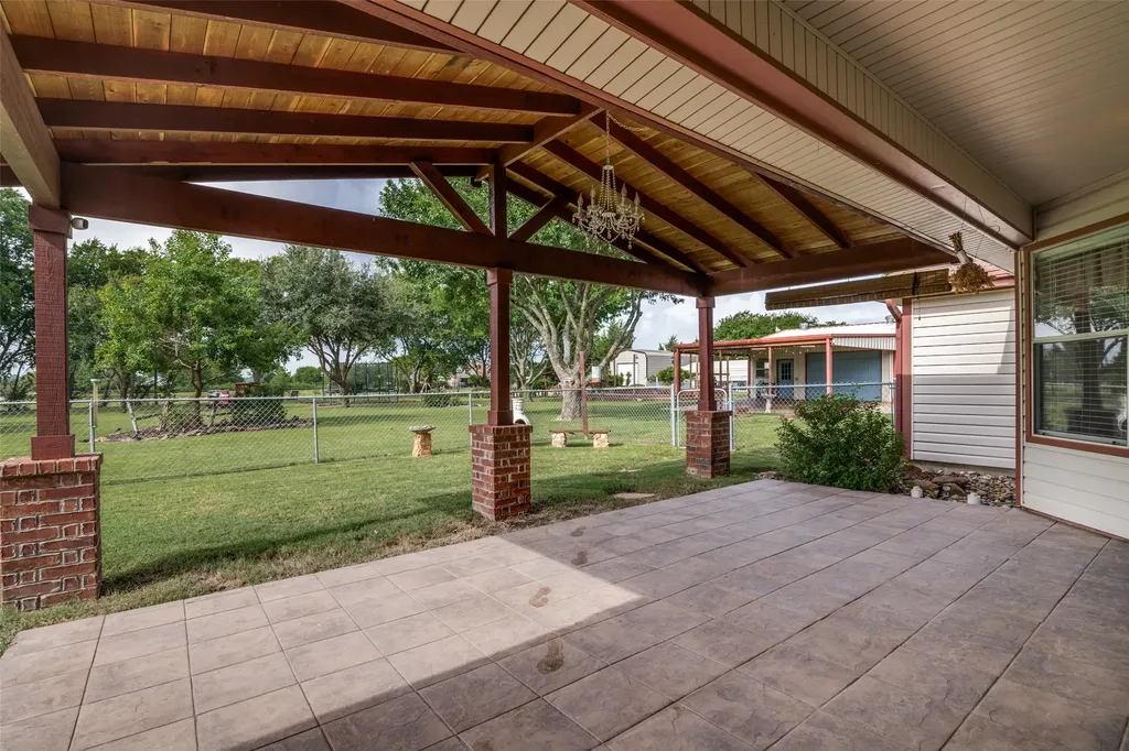 6630 Meadow Ridge Circle Nevada TX 75173