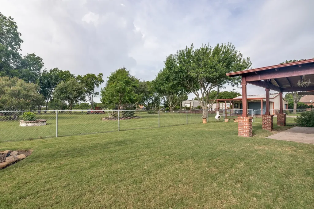 6630 Meadow Ridge Circle Nevada TX 75173