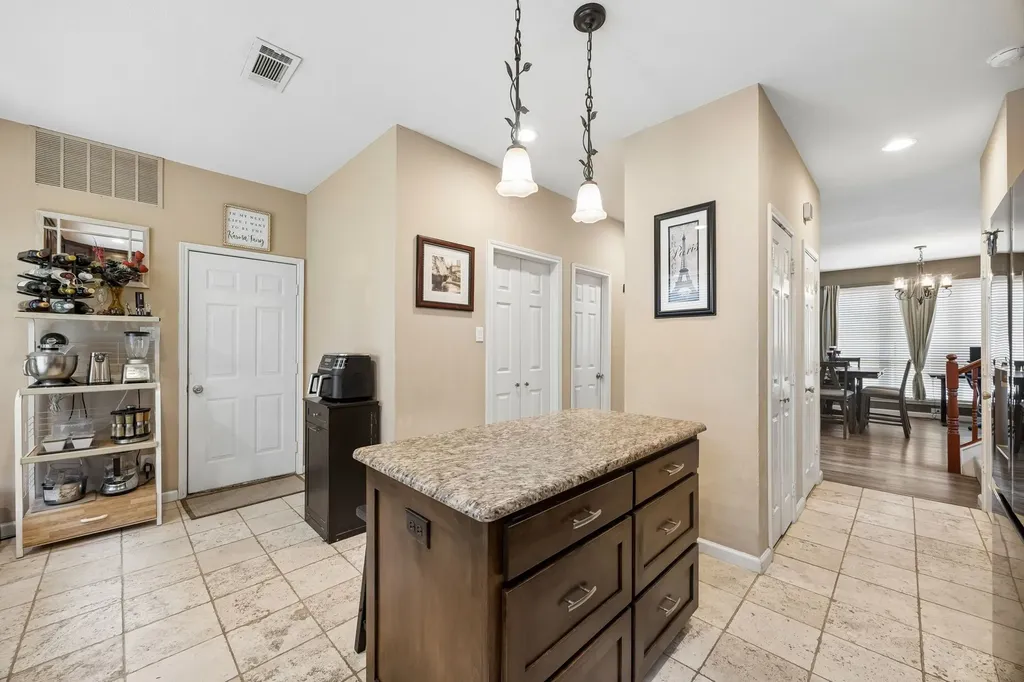 8824 Pedernales Trail Fort Worth TX 76118