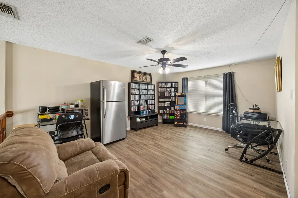 8824 Pedernales Trail Fort Worth TX 76118