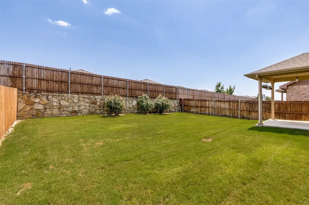 1148 Lakeville Drive Fort Worth TX 76177