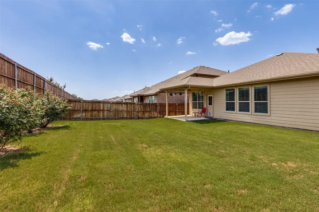 1148 Lakeville Drive Fort Worth TX 76177