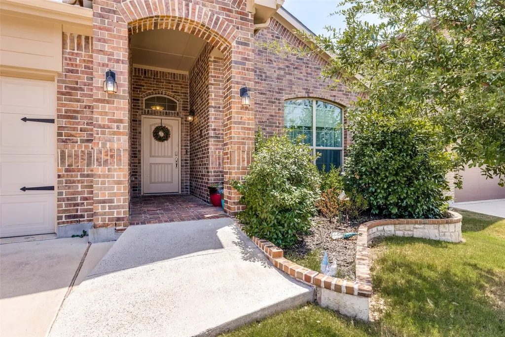 1148 Lakeville Drive Fort Worth TX 76177