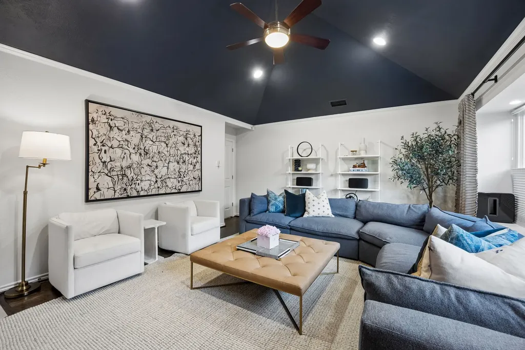 7135 Debbe Drive Dallas TX 75252