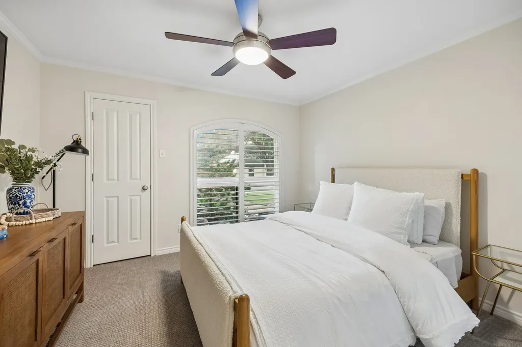 7135 Debbe Drive Dallas TX 75252