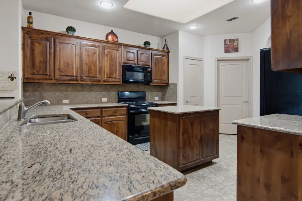 2444 Half Moon Bay Lane Fort Worth TX 76177