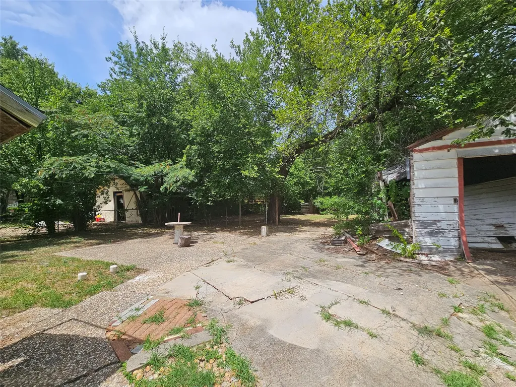 3219 Idaho Avenue Dallas TX 75216