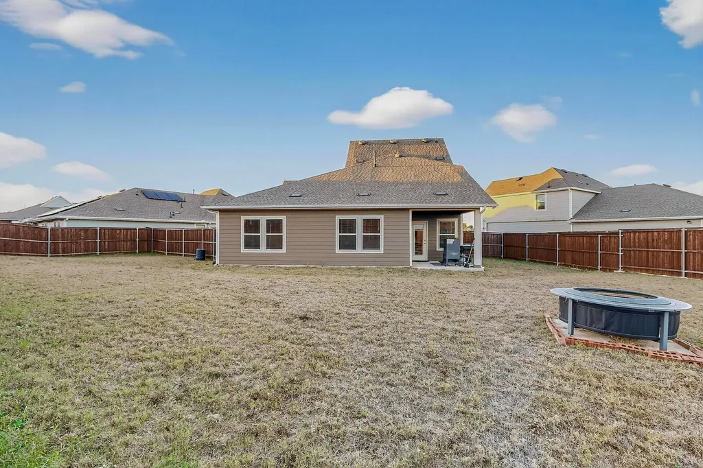 13196 S Haven Way Providence Village TX 76227
