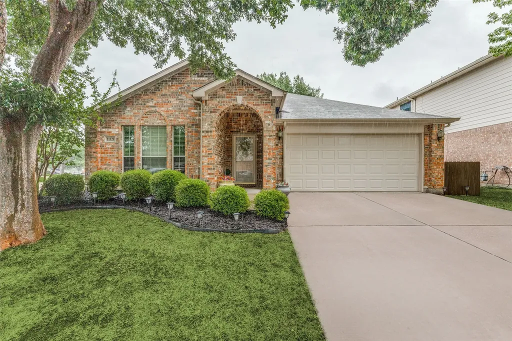 11528 Cactus Springs Drive Fort Worth TX 76244