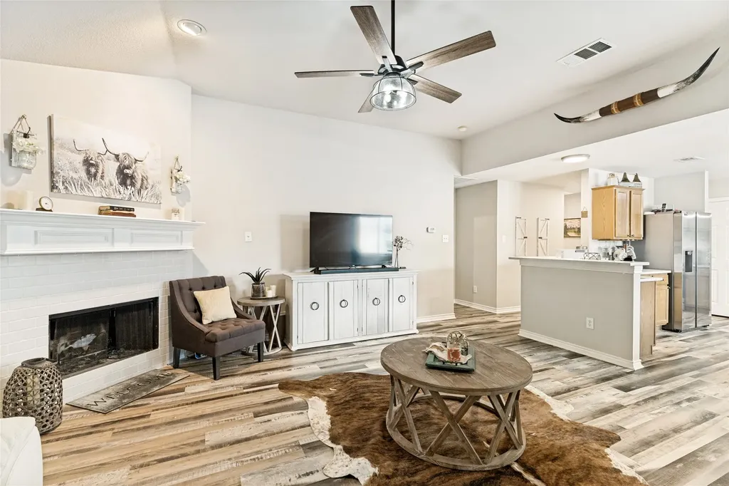 11528 Cactus Springs Drive Fort Worth TX 76244