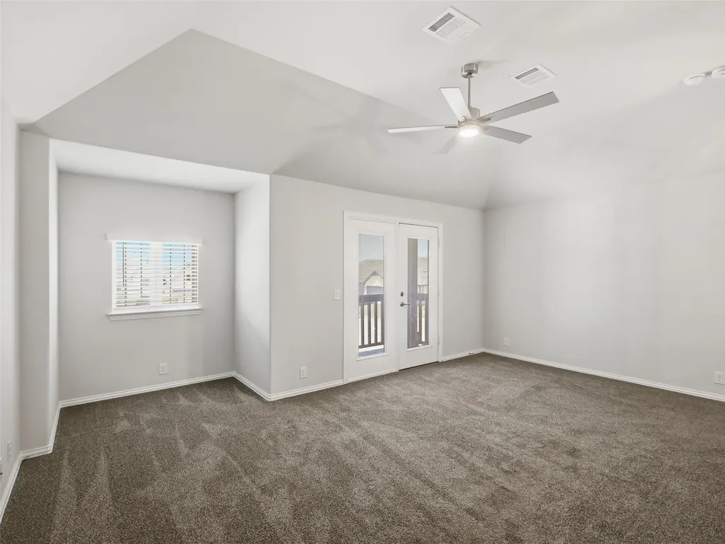 201 Sweetwater Drive Commerce TX 75428