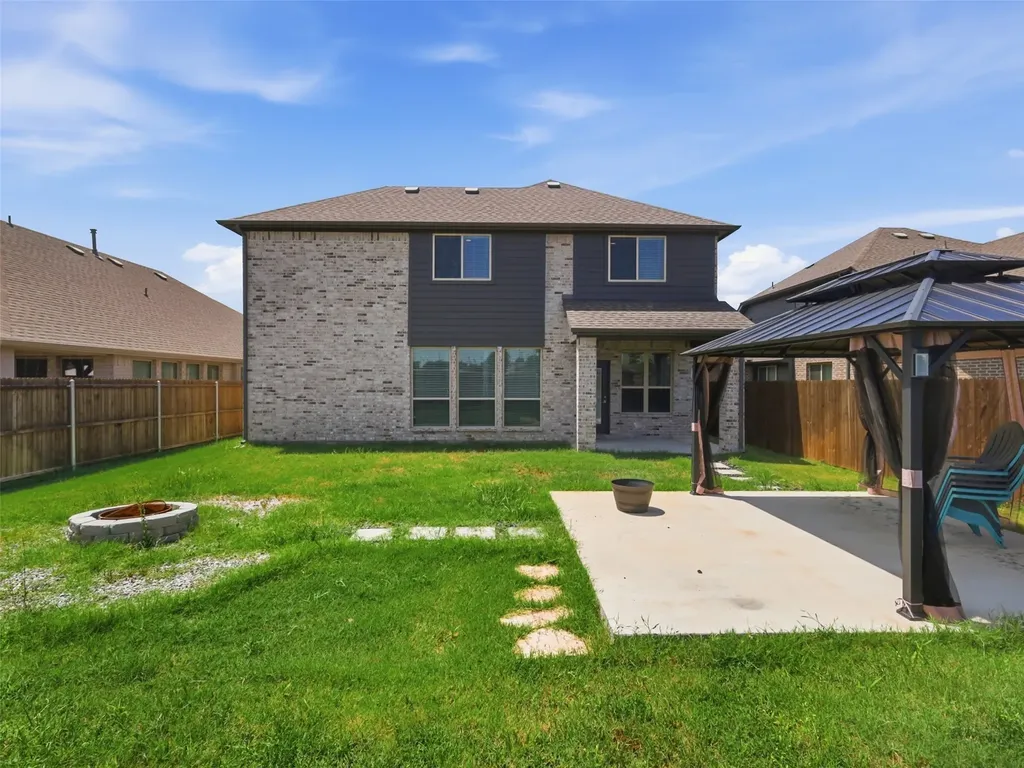 201 Sweetwater Drive Commerce TX 75428