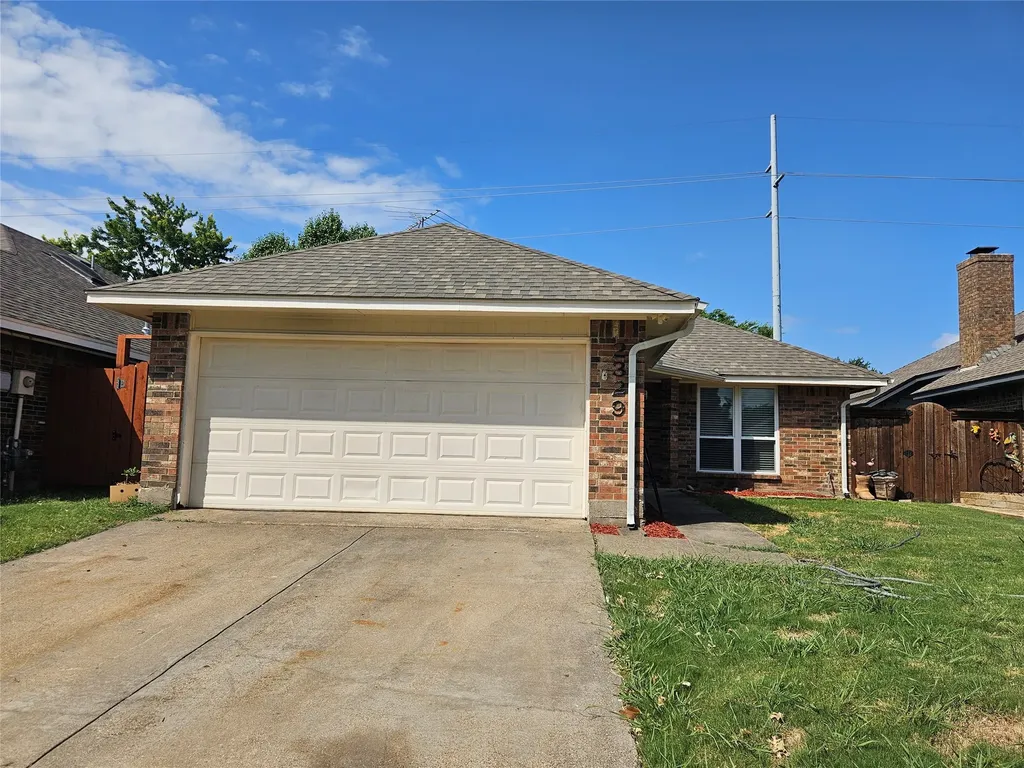 2329 Shalimar Drive Garland TX 75040