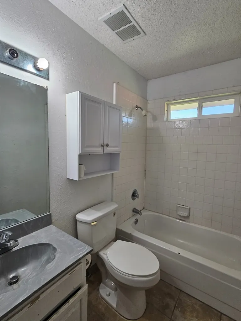 2329 Shalimar Drive Garland TX 75040