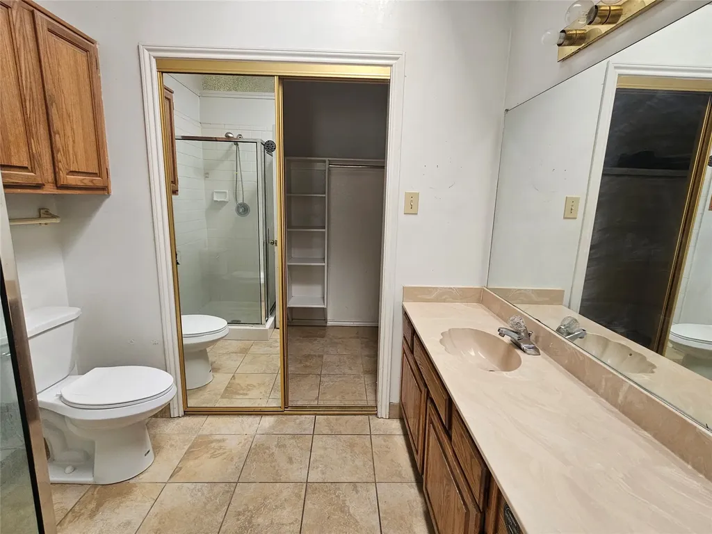 2329 Shalimar Drive Garland TX 75040