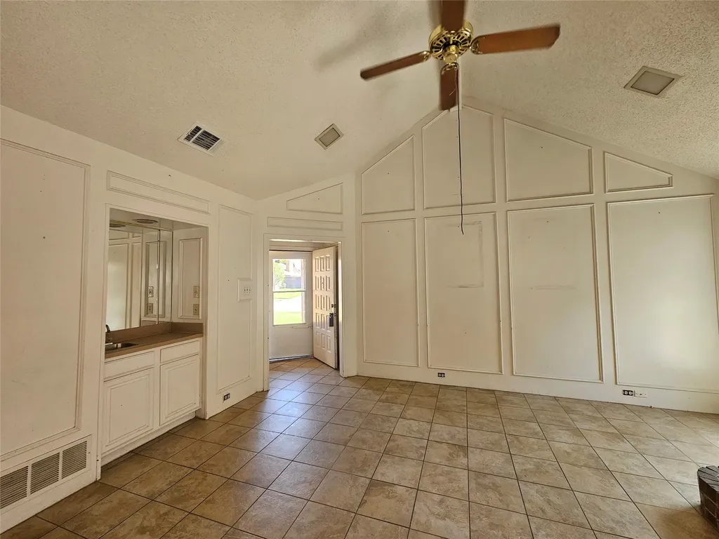2329 Shalimar Drive Garland TX 75040
